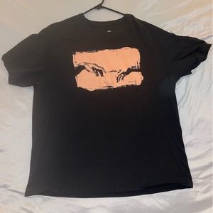 Men’s black T-shirt